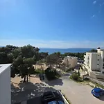 M&a 2 Apartment *