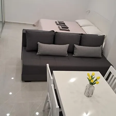 M&a 2 Makarska