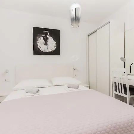 Apartment M&a 2