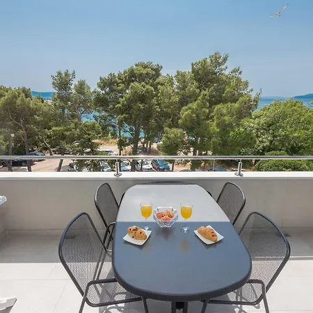 M&a 2 Apartment *
