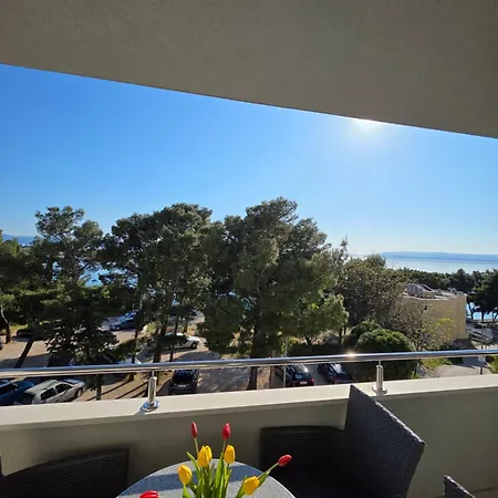 M&a 2 Makarska