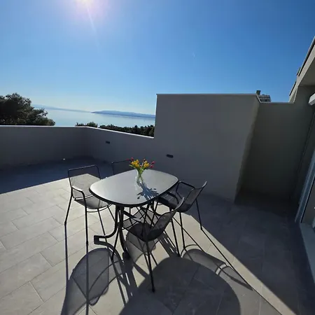 M&a 2 * Makarska
