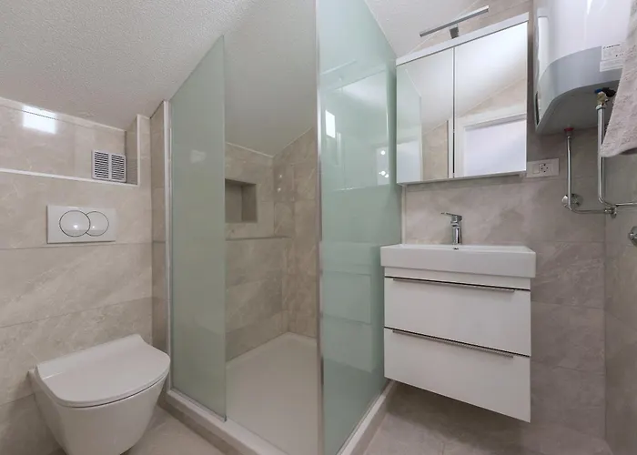 Daire M&a 2 Makarska