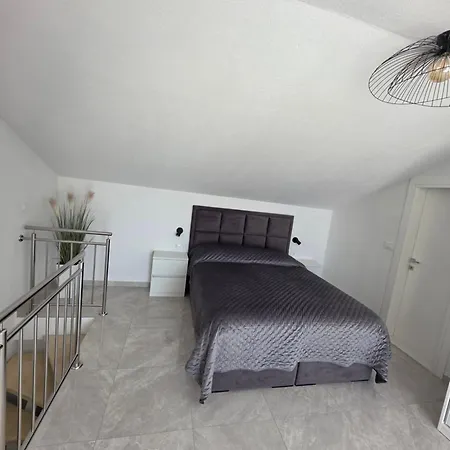 M&a 2 Apartman